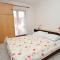 Apartments by the sea Zavalatica, Korcula - 9315