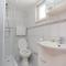 Apartments with parking space Makarska - 9506