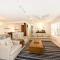 Alderly 8 Coastal Cove Retreat