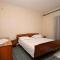 Apartments with parking space Bilo, Primosten - 4662