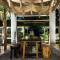 Makris Beach Hotel