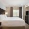 Staybridge Suites Chantilly Dulles Airport, an IHG Hotel