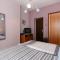 Apartments with parking space Novi Vinodolski - 5488