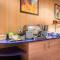 Canal Suites by Popinns photo 11
