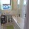 Hermanus At Rikis Self Catering
