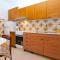 Apartmensts Nikola 1023 - Fažana