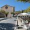 Owl Booking Villa Padrina - Walking to the Old Town