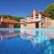 Family friendly apartments with a swimming pool Smokvica, Korcula - 9161