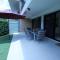La Mer Holiday Apartments