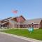 Paynesville Inn & Suites - Paynesville