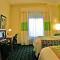 Fairfield Inn Suites Brunswick