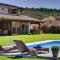 Villa Sunny Flowers