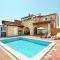 Holiday house with a swimming pool Kastel (Central Istria - Sredisnja Istra) - 11000 Foto: Holiday house with a swimming pool Kastel (Central Istria - Sredisnja Istra) - 11000