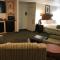 Dinosaur Inn & Suites
