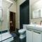 Kreschatik 21 with terrace 2BR