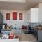 Harbour Bridge Suite 220