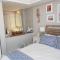 Harbour Bridge Suite 220