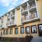 Aska Hotel