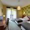 Hotel Belweder - przy hotelu Golebiewski