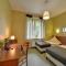 Hotel Belweder - przy hotelu Golebiewski