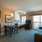 Executive Suites Hotel and Resort, Squamish - Squamish