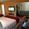 Bayside Inn & Waterfront Suites