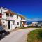 Foto: Apartments by the sea Slatine, Ciovo - 11565 11/19