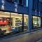 iQ Hotel Roma