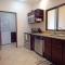 The Oaks Tamarindo Pool Front Condominiums fast wifi - Тамариндо
