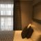 Carlton Hotel