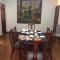 Larqa Park Rooms