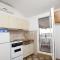 Apartments by the sea Promajna, Makarska - 2588