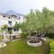 Apartments by the sea Promajna, Makarska - 2588