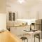 Classy and Stylish private apartment at Acropolis Museum Metro Station - Atény