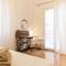 Classy and Stylish private apartment at Acropolis Museum Metro Station - Atény