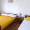 Seaside secluded apartments Cove Virak, Hvar - 6969