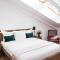 Old Town, Kazimierz, large luxurious, 2 bedroom 2 bathroom, Airco