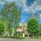 Nashe Misto Guest House