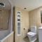 Broadwater Shores Waterfront Apartments