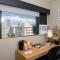 VIVE Hotel Waikiki