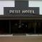 Petit Hotel
