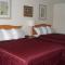 Oyster Bay Inn & Suites