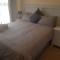 6 On Capella Guesthouse