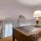 Palazzo Del Carretto-Art Apartments and Guesthouse