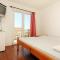 Foto: Twin Room Orebic 10192a 13/18