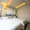 Time Hotel