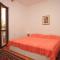 Apartments with parking space Porec - 7023