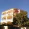 Antonio Apartments