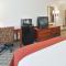 Holiday Inn Express Hotel & Suites Laurinburg by IHG