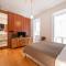 Lisbon Cheese & Wine Suites